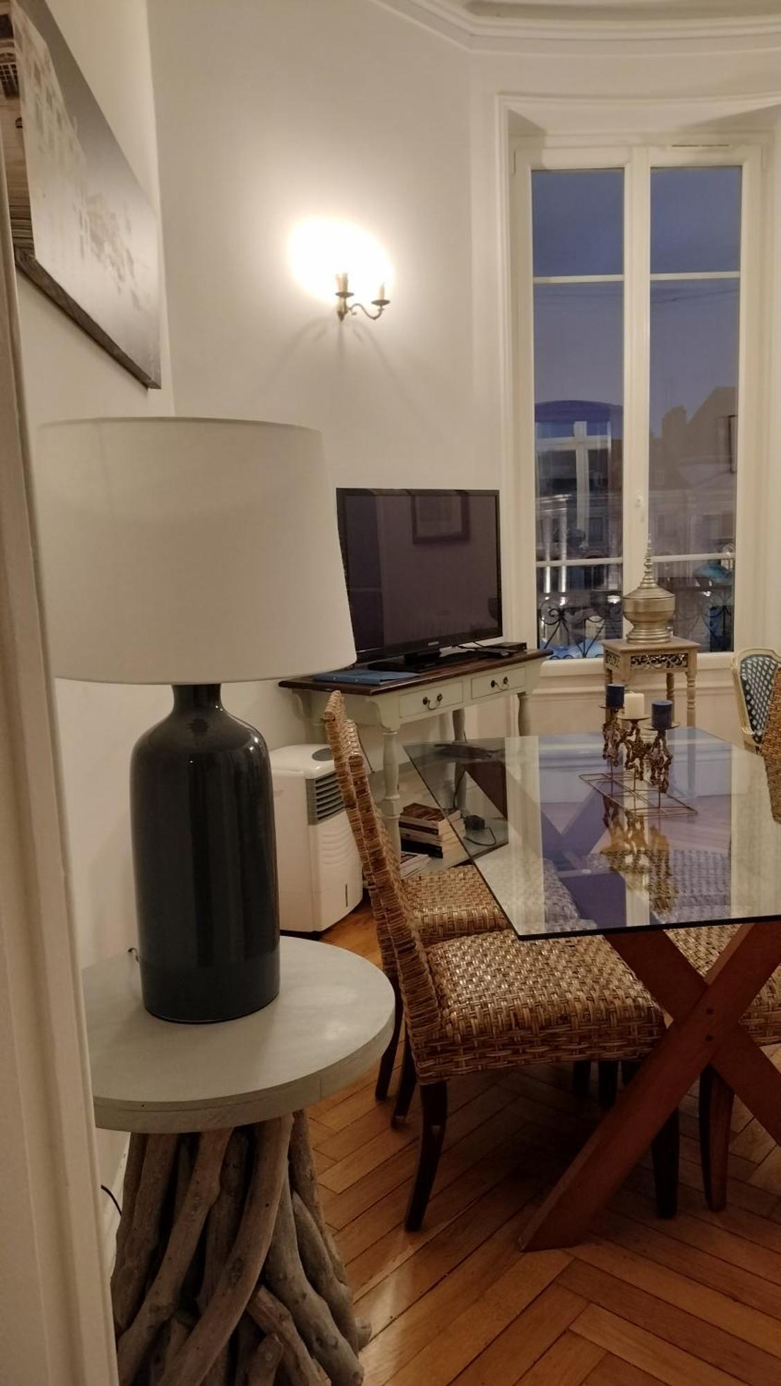 Appartement F3 Au Balcon De La Place Du Martroi 奥尔良 外观 照片